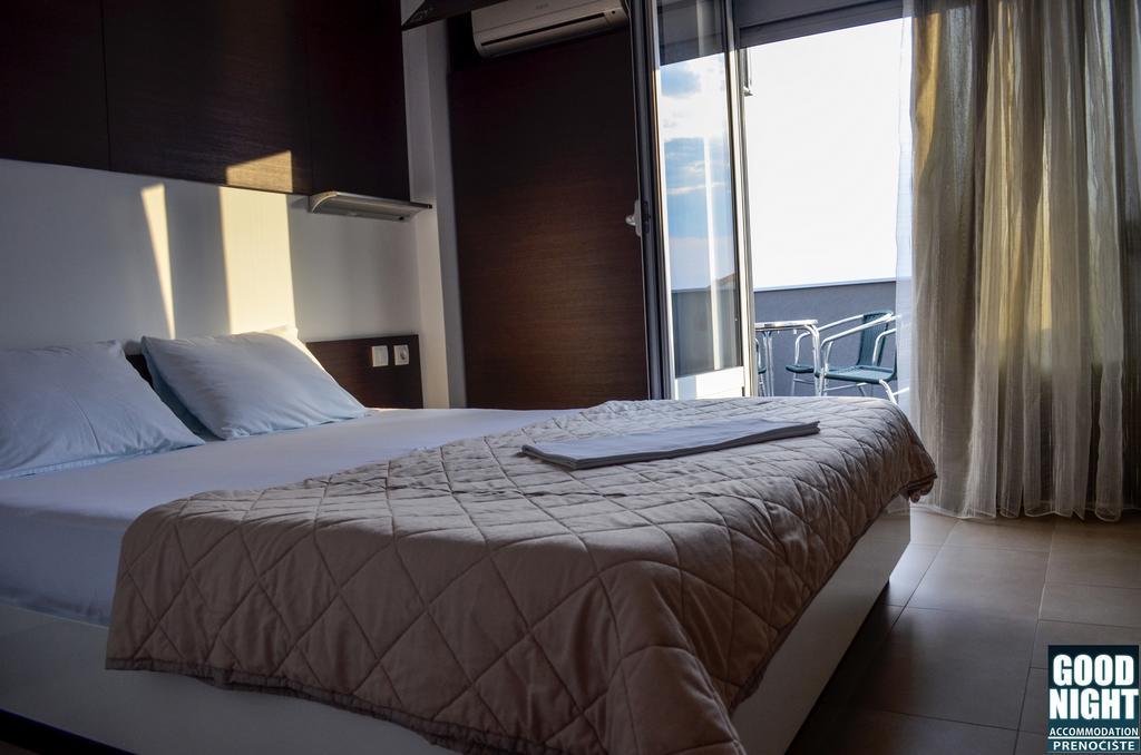 Apartments Good Night นิส ภายนอก รูปภาพ
