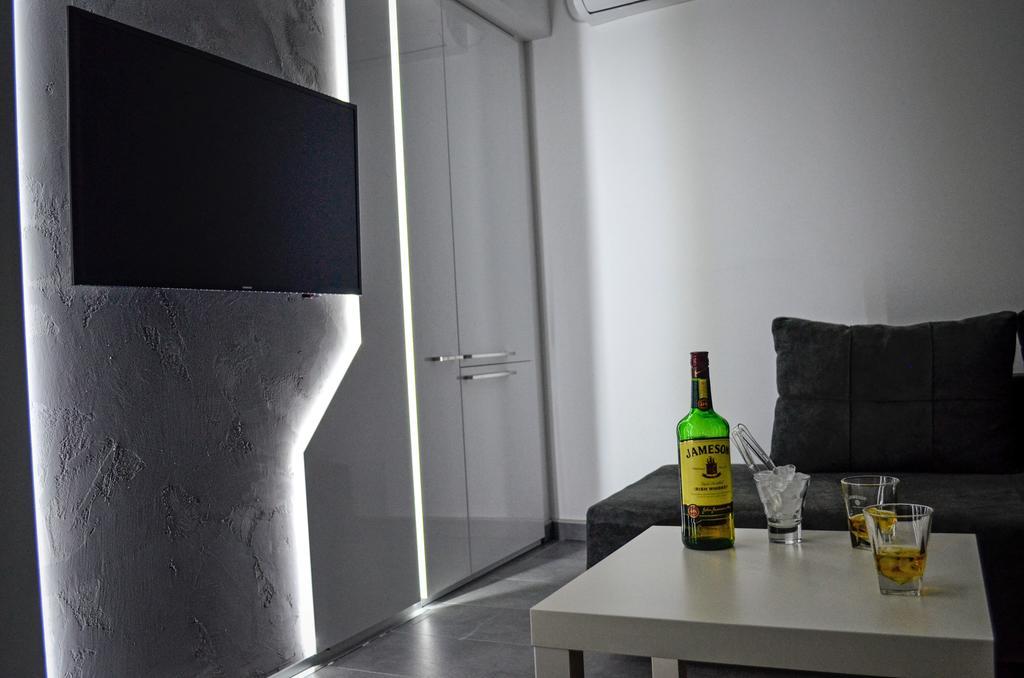 Apartments Good Night นิส ภายนอก รูปภาพ