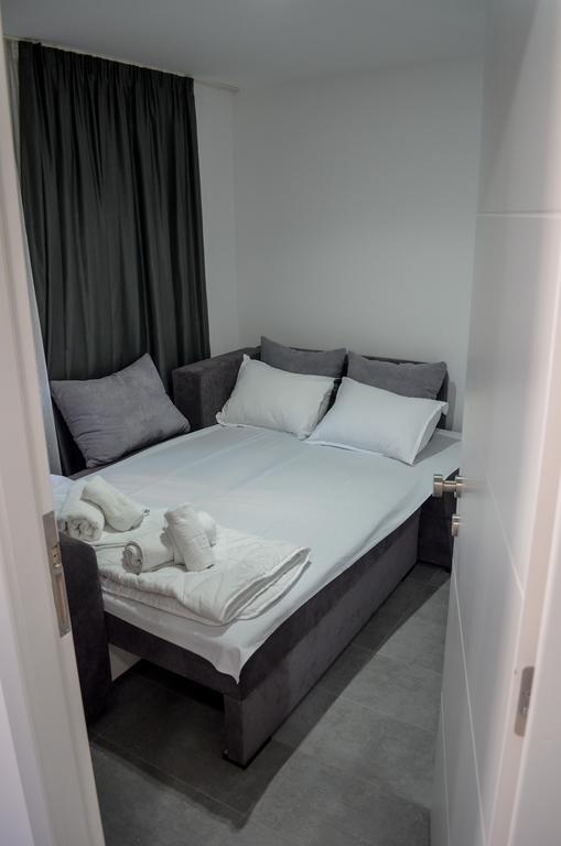 Apartments Good Night นิส ภายนอก รูปภาพ