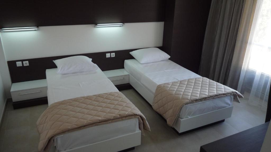 Apartments Good Night นิส ภายนอก รูปภาพ