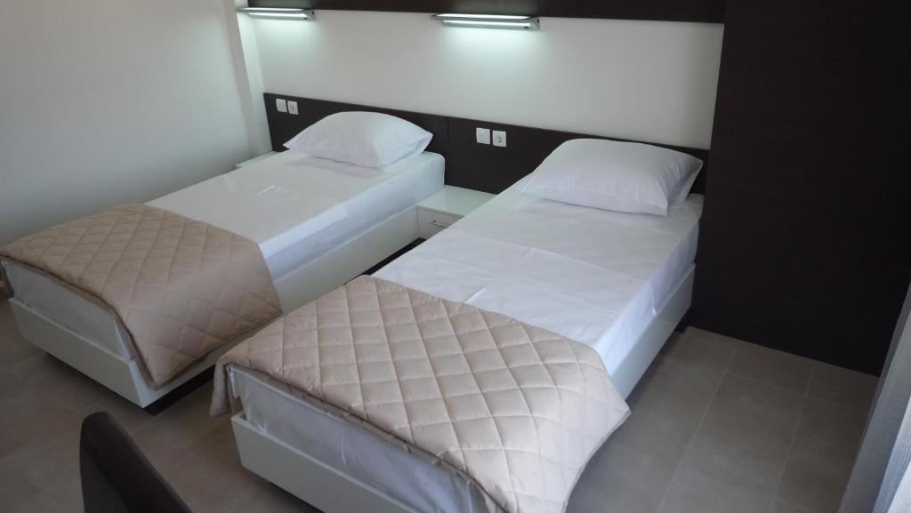 Apartments Good Night นิส ภายนอก รูปภาพ
